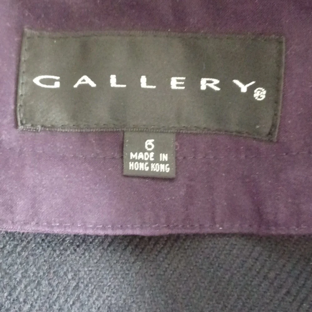 VINTAGE 80s Purple Lined Trench Coat Size 6, zip out lining